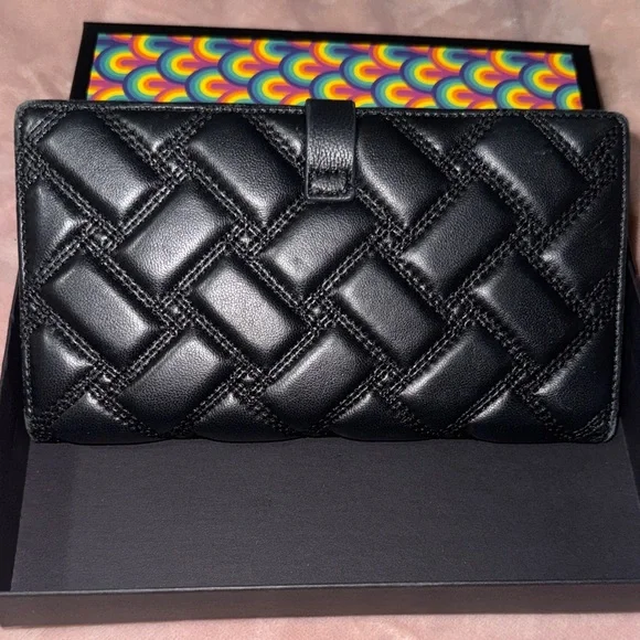 Kurt Geiger Black Quilted Wallet EUC. - Picture 3 of 6